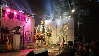 Backstage bei den Dorfrockern beim Eichenbühler Hoffest