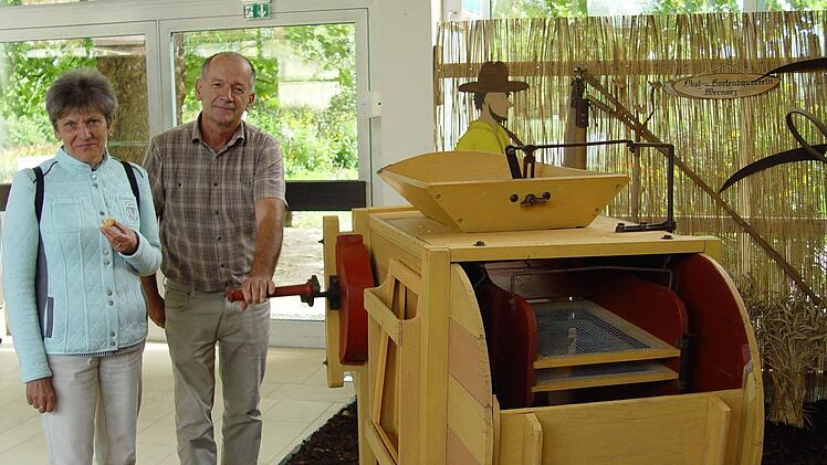 Robert Hildmann stellte eine Maschine zur Getreidereinigung vor. Foto:Brigitta Kempe-Wolf