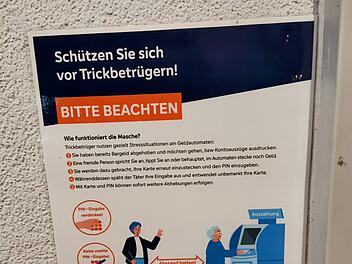 Bank warnt vor Trickbetrügern: So funktioniert die Geldautomaten-Masche