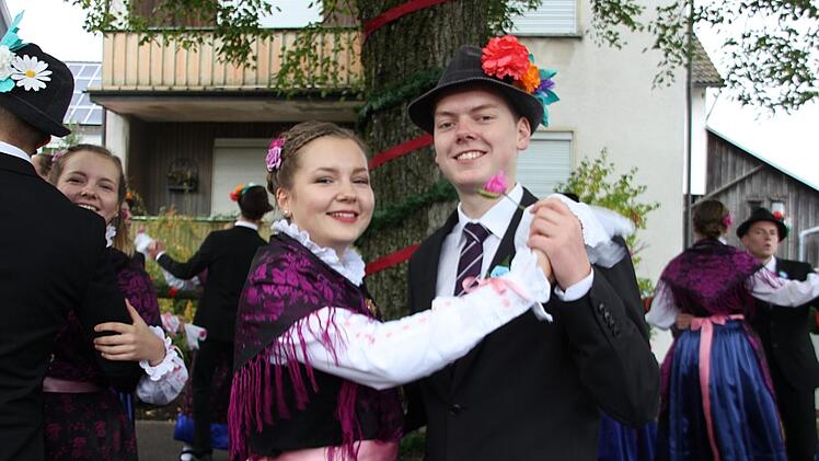 Die Trachtenkirchweih wird auch in Windheim von den jungen Leuten noch gefeiert. Veronika Schadeck