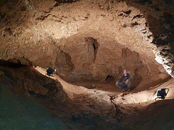 Der nun entdeckte neue Höhlenraum ist größer als der  Riesensaal, allerdings nicht mit so schönen Tropfsteinen.  Foto:  Stefan Brand/NK
