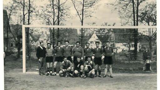 Fußballmannschaft im Jahr 1963