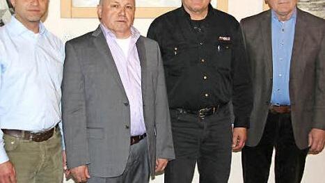 Verabschiedet wurden von Bürgermeister Kandler Jochen Steppert, Heinz Stretz und Bernhard Hümmer.