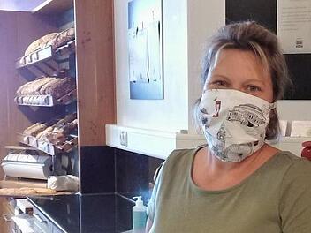 Belinda Krafka vom "Bio am Vogelseck" stellt nicht fest, dass mehr mit Karte bezahlt wird.    Foto: Britta Schnake