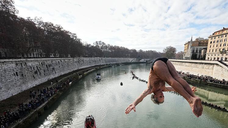 Neujahrstauchgang in Rom