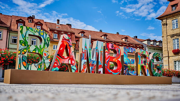 Bamberg: Ideen der B&uuml;rger zur Aufwertung der Innenstadt stehen - Abk&uuml;hlung, Plauderei und Co. auf dem Maxplatz