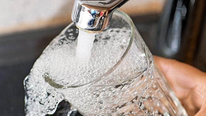 53 Cent mehr für den Kubikmeter Wasser müssen die Guttenberger künftig berappen.