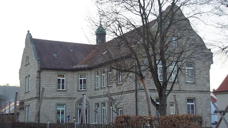Die Eltmanner Kindergärten, hier der städtische Kindergarten, platzen aus allen Nähten. Die Stadt versucht, mittelfristig Platz für zwei weitere Kindergartengruppen zu schaffen.  Sabine Weinbeer