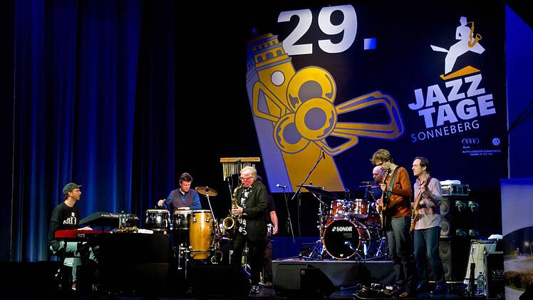 Klaus Doldinger & Passport: Impressionen vom Gastspiel bei den 29. Sonneberger Jazztagen.Foto: Jochen Berger