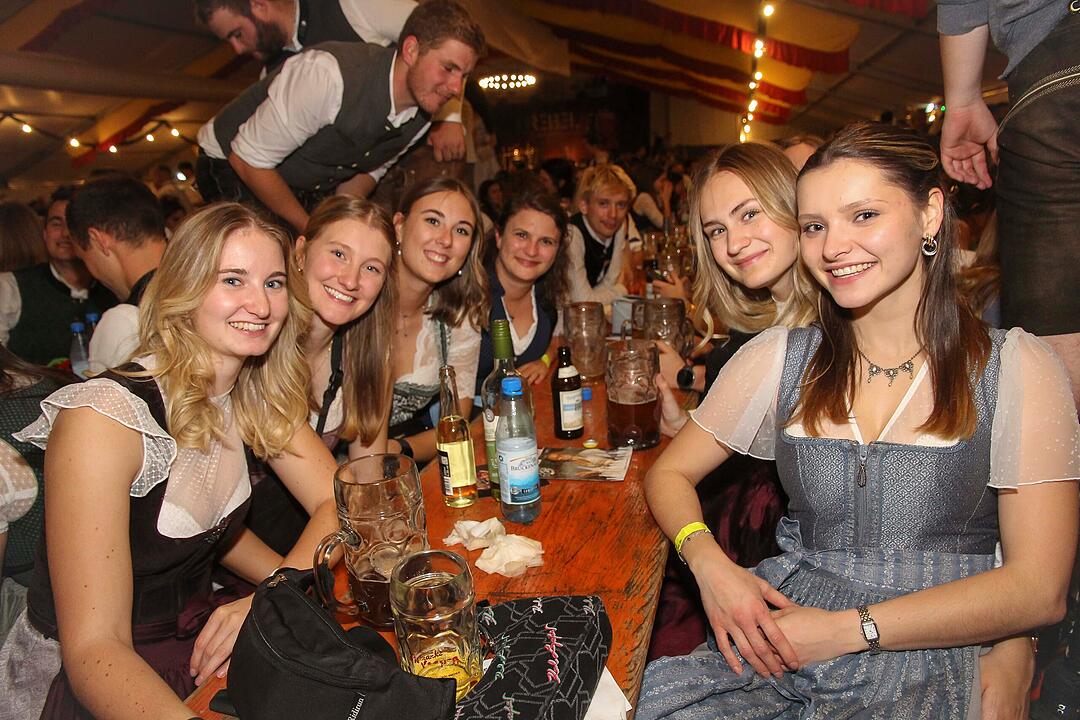 Endlich wieder Weinfest in Abtswind.