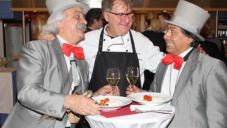 Otto Krug, Ideengeber der Franken-Kulinaria, mit dem Duo ,Solemio'. Foto: Barbara Herbst