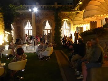 Schön sah der Schmuckhof aus auch bei der Lounge, die Rahmenbedingungen waren etwas schwieriger als 2017.  Foto: Gerhild Ahnert