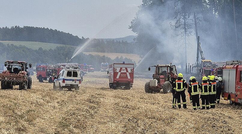 Feuerwehr-Gro&szlig;einsatz im Kreis Coburg &ndash; und es gab weitere Br&auml;nde