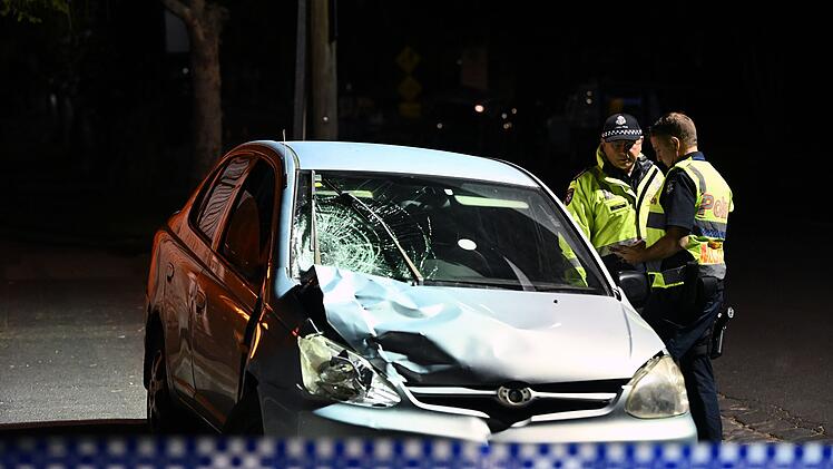 Auto rast in Menschenmenge in Australien: Eine Person tot
