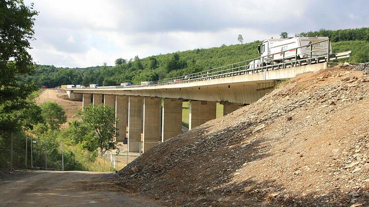 Brückenbau Klöffelsberg an der Autobahn. Foto: Ralf Ruppert