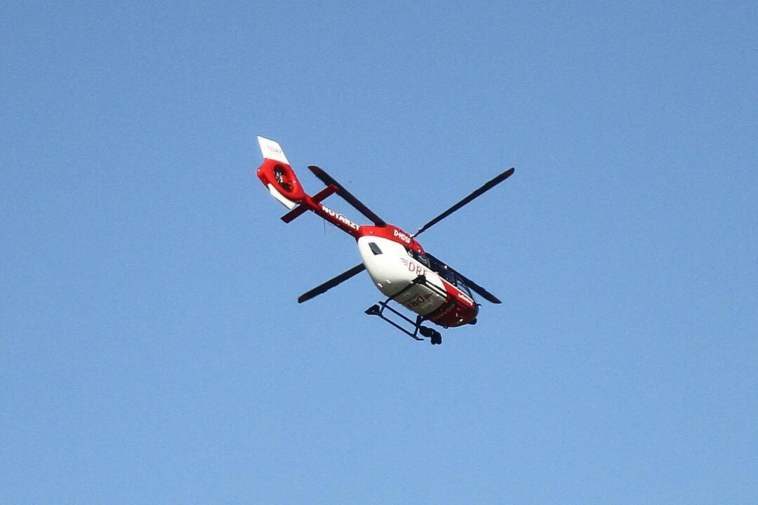 Schlimme Unfallserie auf der A9: Drei Personen schweben in akuter Lebensgefahr