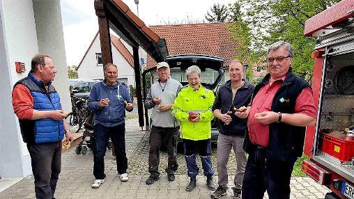 Die fleißigen Müllsammler nach getaner Arbeit