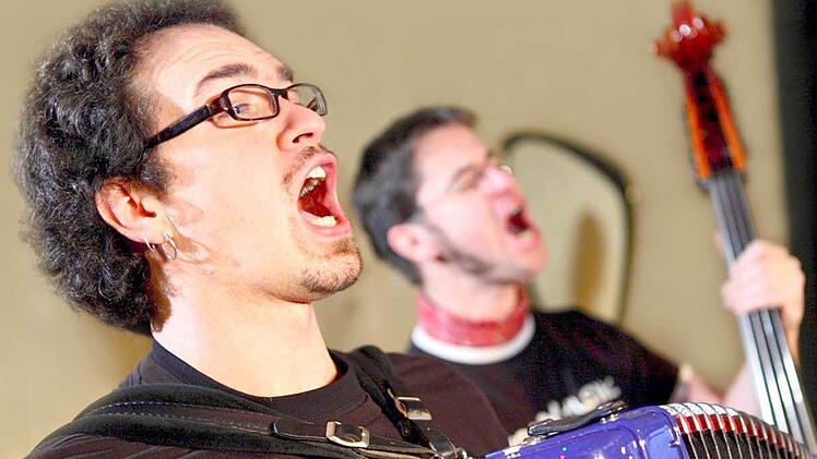 David Saam (links) und Christoph Lambertz in dem Film "Sound of Heimat" . Foto: "Sound of Heimat"