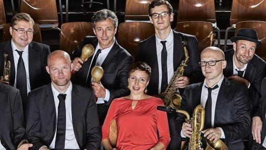 "Mambo Franconia" spielen im Brose-Gebäude 25.Foto: Stefan Titzmann
