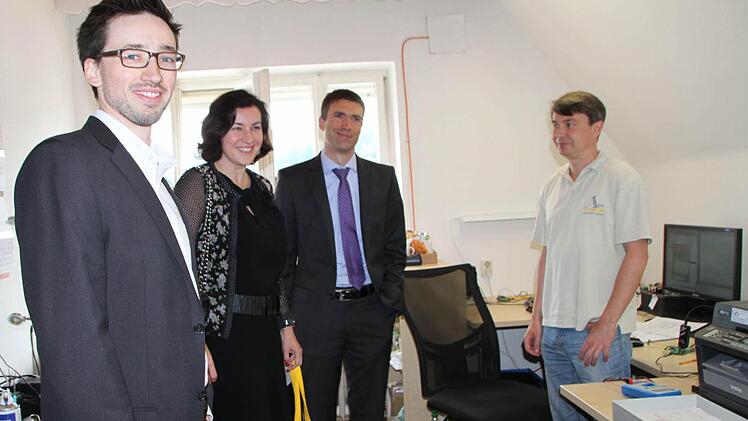 Im Juni 2015 besuchten die Bundestagsabgeordneten Dorothee Bärund Stefan Müller (beide Mitte) die Firma Martin in Bad Brückenau. Foto: Ulrike Müller