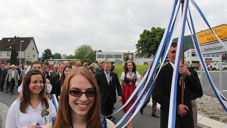 Festzug durch den Kreisel