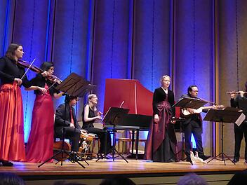 Los Temperamentos: Leider gab es zum Konzert kein Programm - und auch nicht die Namen der Musiker. Foto: Thomas Ahnert
