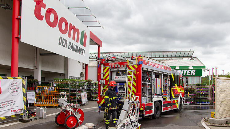 Brand in Baumarkt: Sprinkleranlage verhindert Schlimmeres