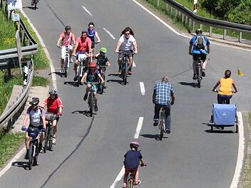 Starker Zweiradverkehr herrschte bei der "Radtourpur" im Kleinziegenfelder Tal.Roland Dietz