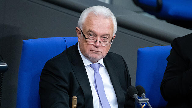 Kubicki &auml;u&szlig;ert harte Kritik: "Dann f&auml;llt eine der tragenden Grundlagen f&uuml;r diese Impfpflicht weg"