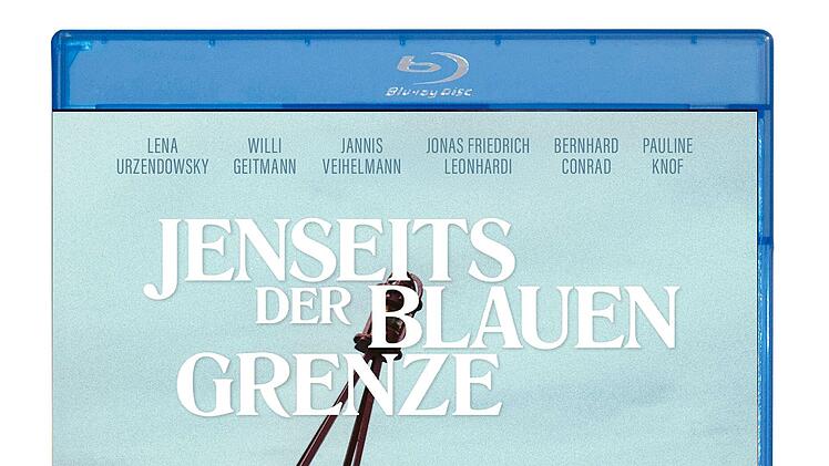 "Jenseits der blauen Grenze" erz&auml;hlt die Geschichte einer Flucht aus der DDR durch die Ostsee.