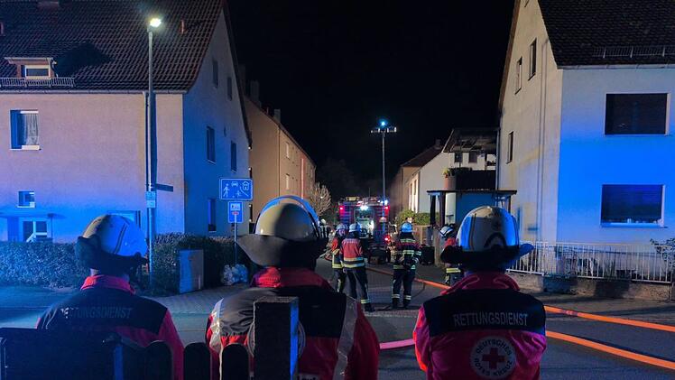 Zimmerbrand in R&ouml;thenbach - sechs Personen verletzt