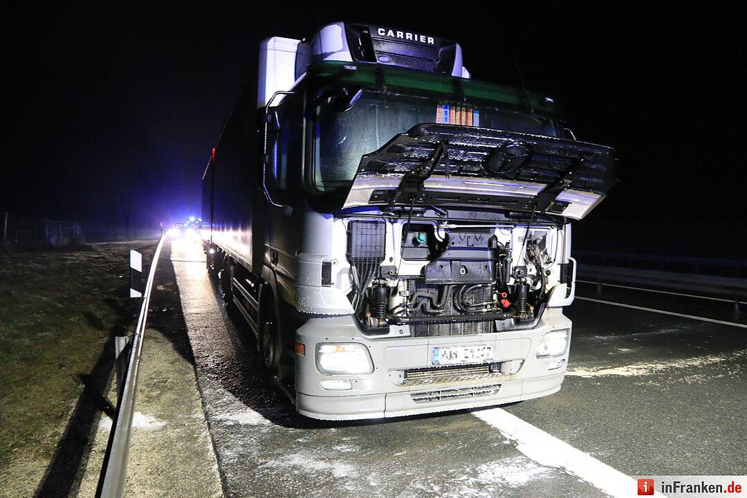 Lkw brennt - A70 lange gesperrt