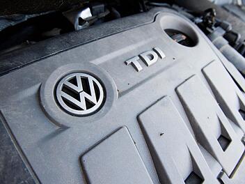 Ein vom Abgas-Skandal betroffener 2.0 Liter TDI Dieselmotor vom Typ EA189 Foto: Julian Stratenschulte, dpa