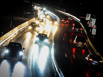 Wetter: Glatteis sorgt für Unfälle