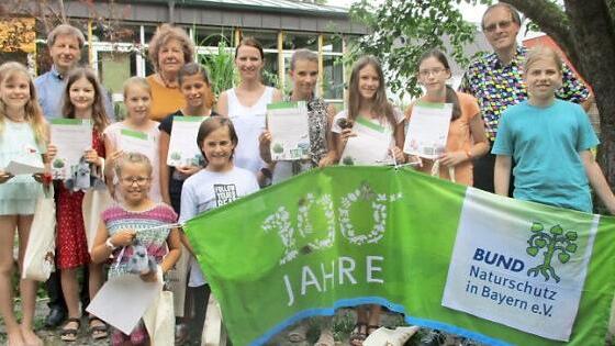 Diana Rogowski,Teresa Dippold, Reinhold Otzelberger, Sophia Kovacevic, Isabell Zeiler, Edith Fie&szlig;er, Lena Reck , Willi Amtmann, Frau Kostelnik, Annika Kistler, Johanna F&ouml;rster, Katharina Brunner, Ulrich Buchholz, Elisabeth Ulm  Foto: privat