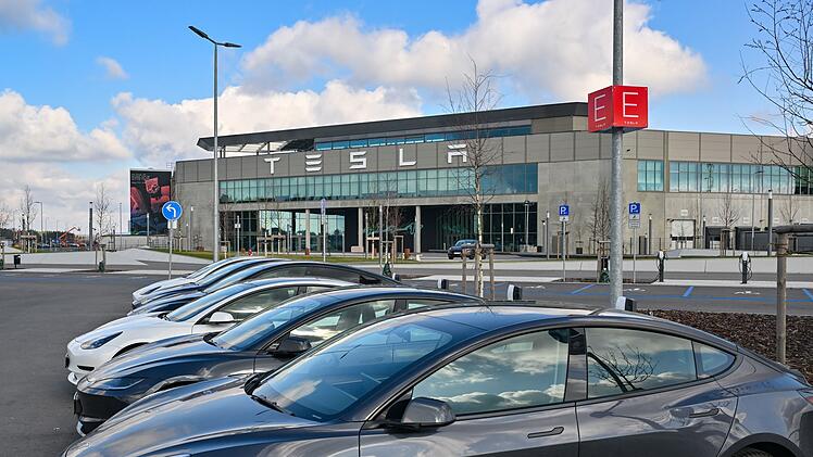 Tesla Fabrik - Stillstand nach Stromausfall