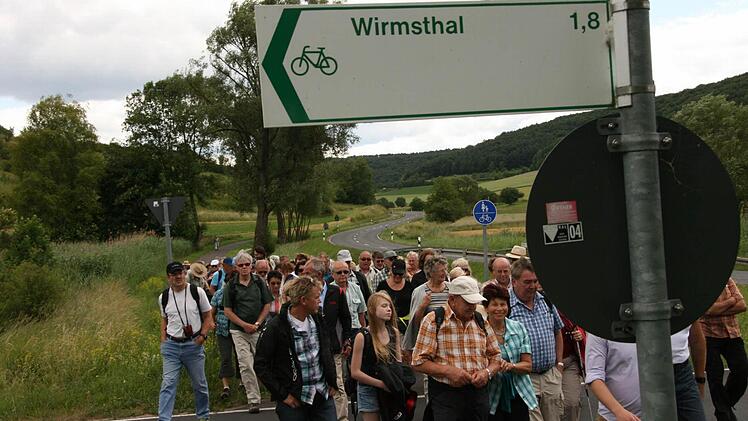 Weinbergwanderung der Saale Zeitung von Wirmsthal nach Wirmsthal 15. Juni 2014