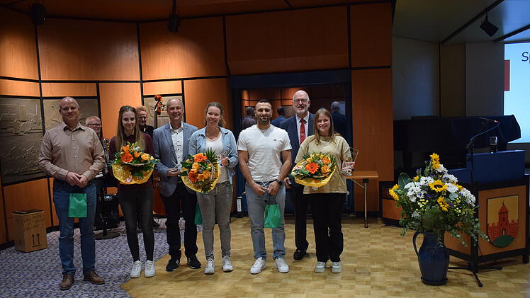 Zirndorf: Besten Sportler des Jahres 2022 geehrt - das waren ihre Errungenschaften