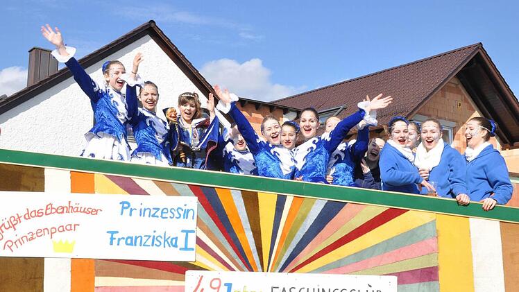 Über einen gelungenen Faschingszug freut sich der Faschingsclub SelbsthilfeEbenhausen.