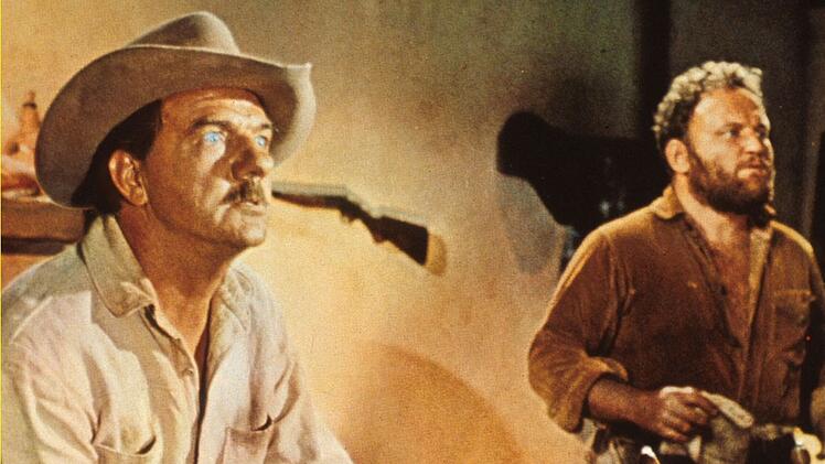 Die Zeit der Abrechnung ist gekommen: Revolverheld Tom Fitch (Karl Malden, links) wird vom jungen Nevada Smith durchs ganze Land gejagt.