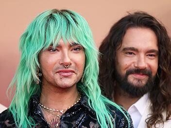 Bill Kaulitz und Tom Kaulitz haben in ihrem Podcast "Kaulitz Hills - Senf aus Hollywood" &uuml;ber Streitigkeiten in ihrer Kindheit gesprochen.