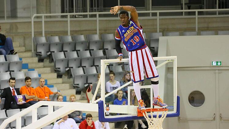 Am Dienstag waren die Harlem Globetrotters zu Gast in Coburg. Foto: Matthias Hoch