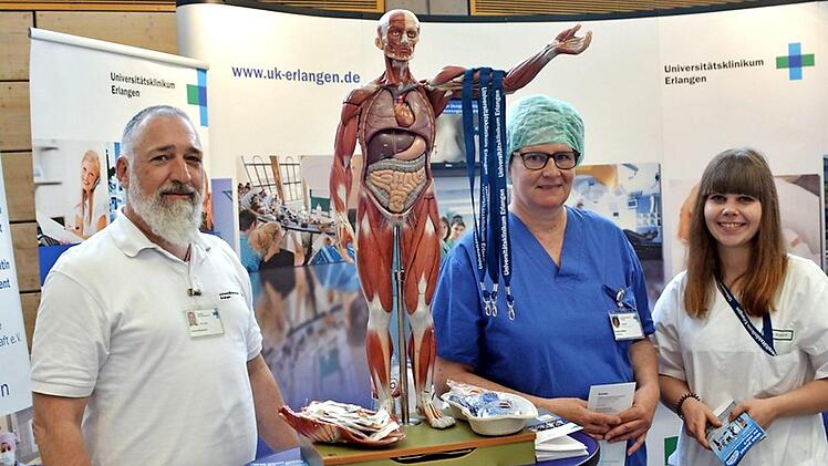 Tiefe Einblicke bot die Erlanger Uniklinik. Fotos: Richard Sänger