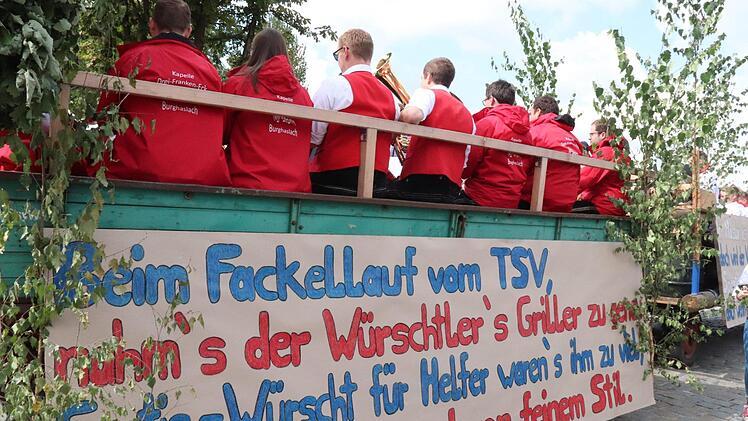 Kirchweih-Impressionen  Foto: Johanna Blum