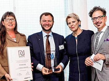 Firmen & Fakten: Christoph Kolb ist &bdquo;Ausbilder des Jahres&ldquo;