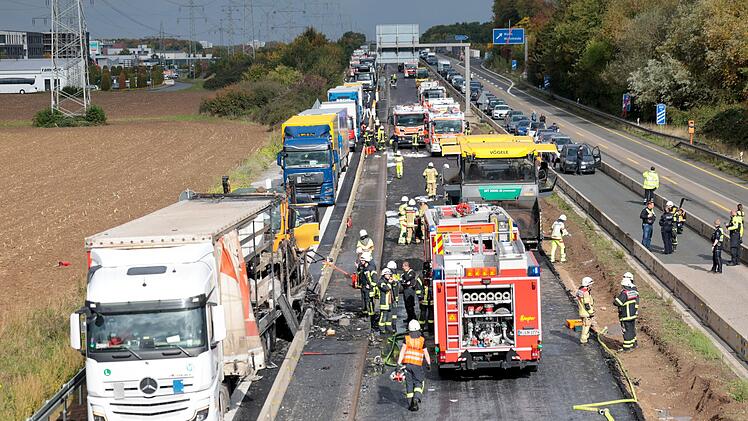 Toter bei Unfall auf A59
