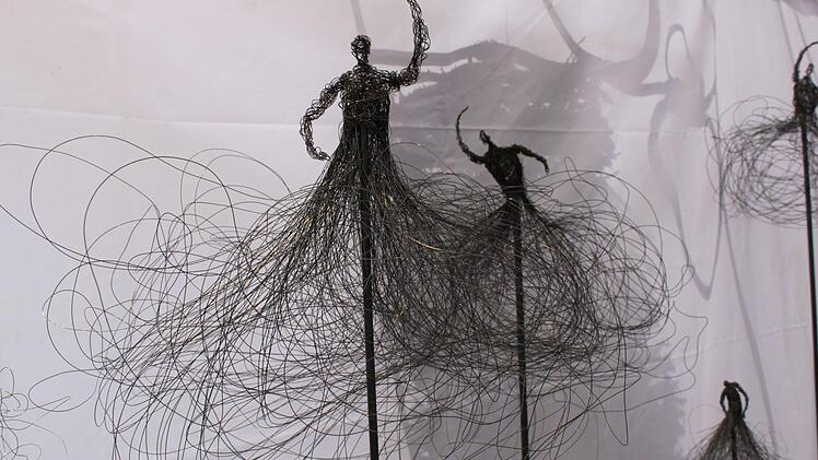 Schattentänzerinnen von Helga Backus Foto: Carmen Schwind