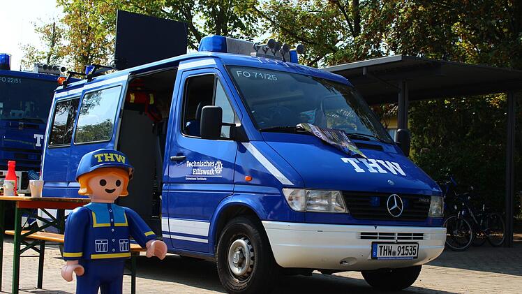 Das THW ist auch vor Ort. Foto: Julia Heimberger