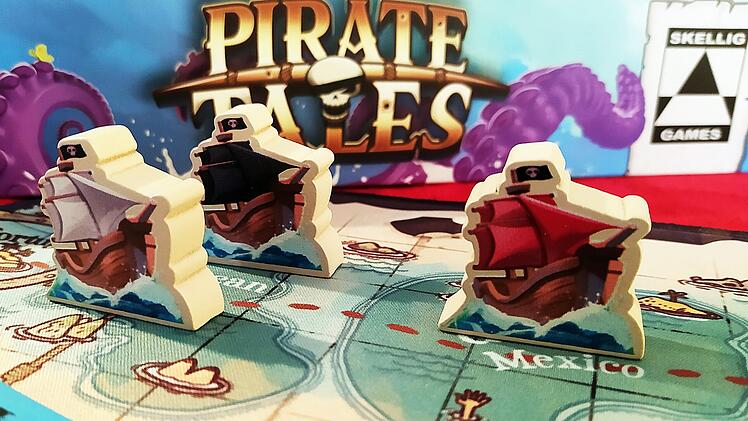 Pirate Tales im Test: Tolles Familienspiel mit Würfeln, Karten und Piraten
