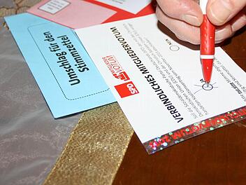 Ja oder Nein? Im Unterbezirk Kulmbach-Lichtenfels dürfen 1398 SPD-Mitglieder über die Große Koalition abstimmen. Foto: Ralf Ruppert